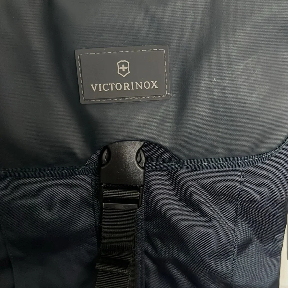 Victorinox digital bag NWT